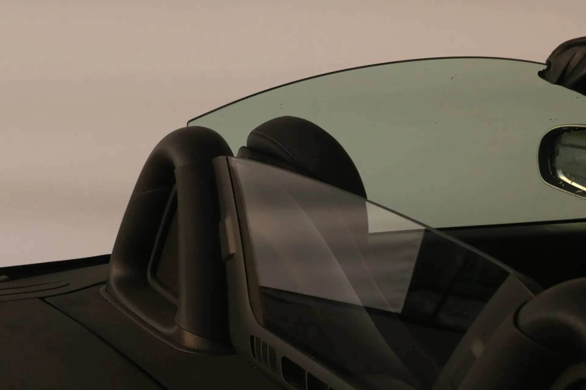 Mercedes-Benz SLK 200 K (2004-2010) 32