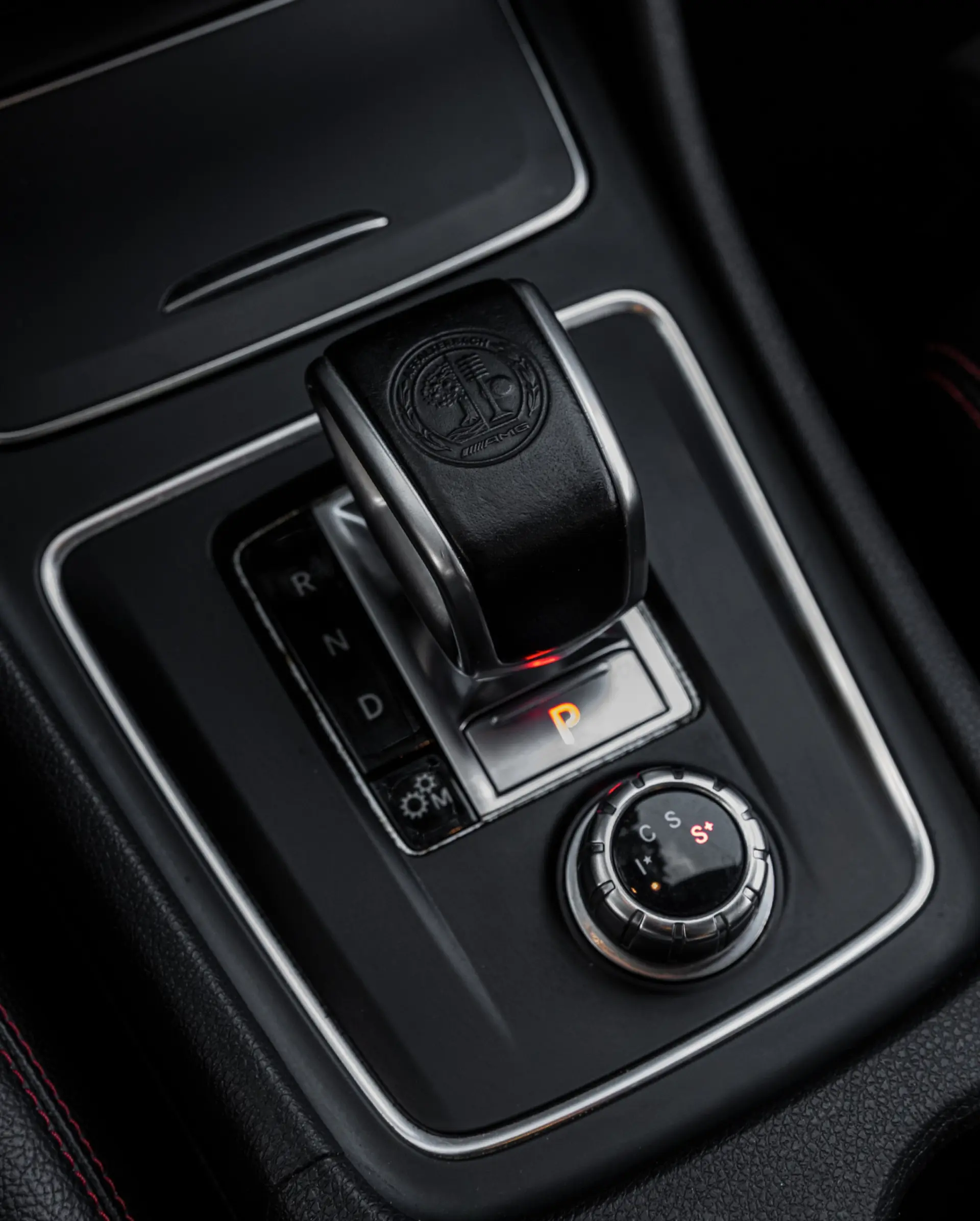 Mercedes-Benz CLA 45 AMG 4-Matic (2016-2018) 23