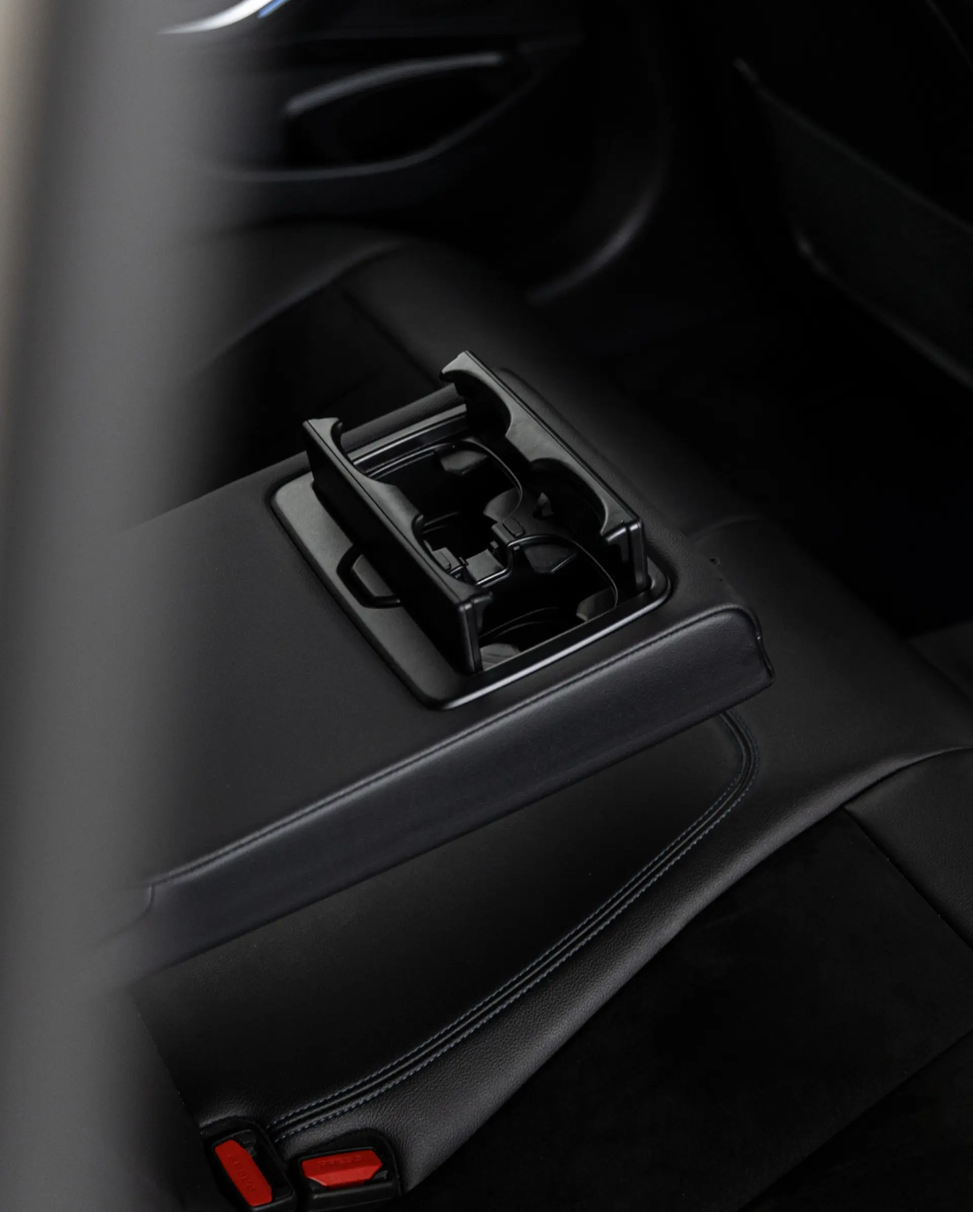 BMW 330 e Pack M Auto 17