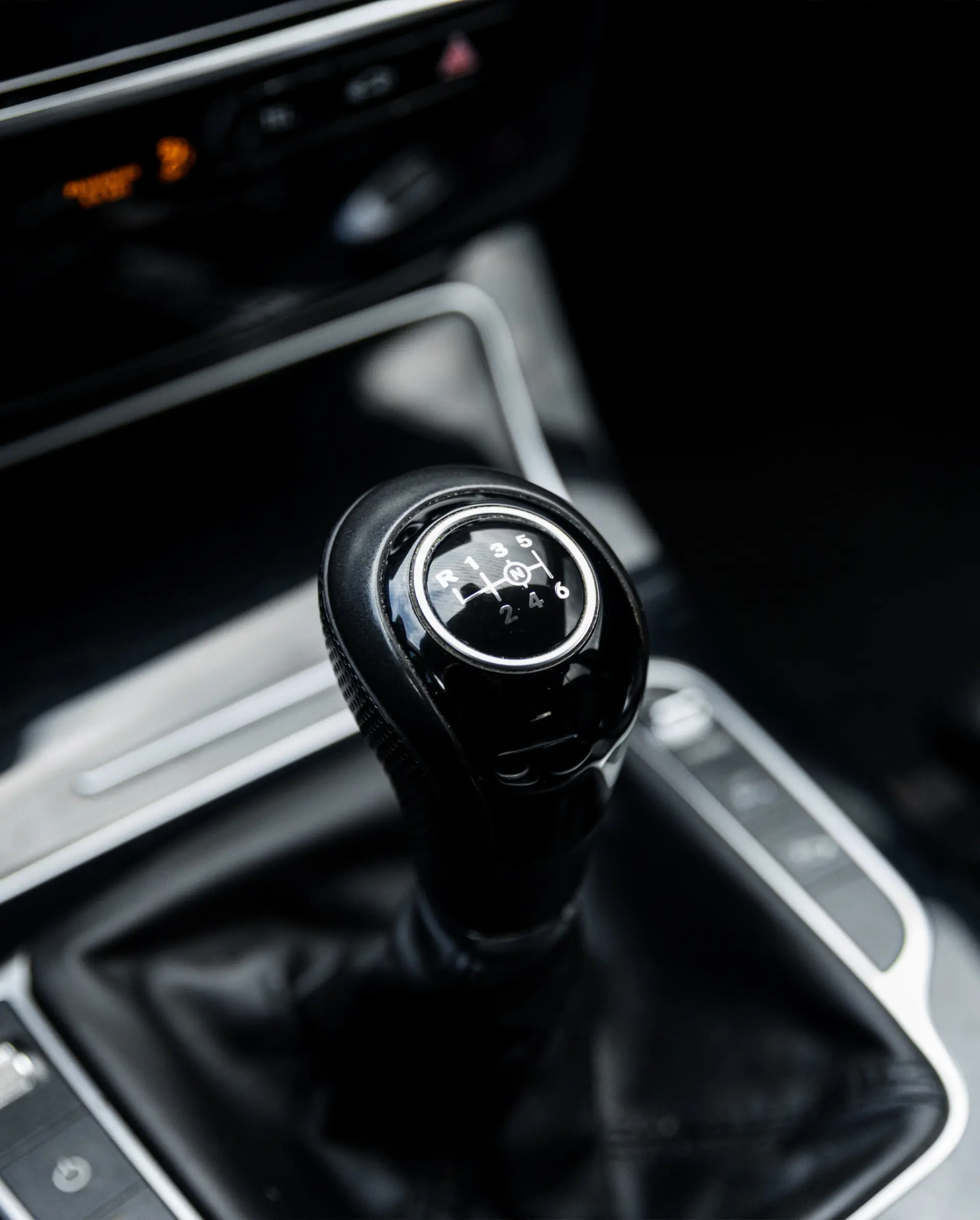 Mercedes-Benz C 200 d Avantgarde 13