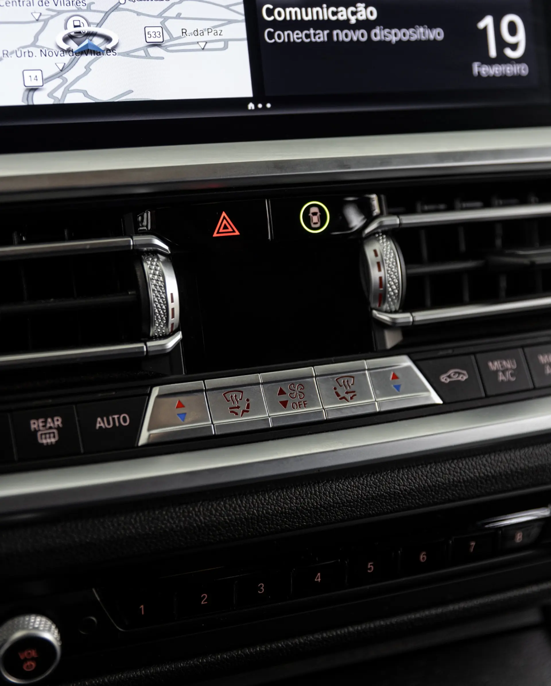 BMW 330 e Pack M Auto 9