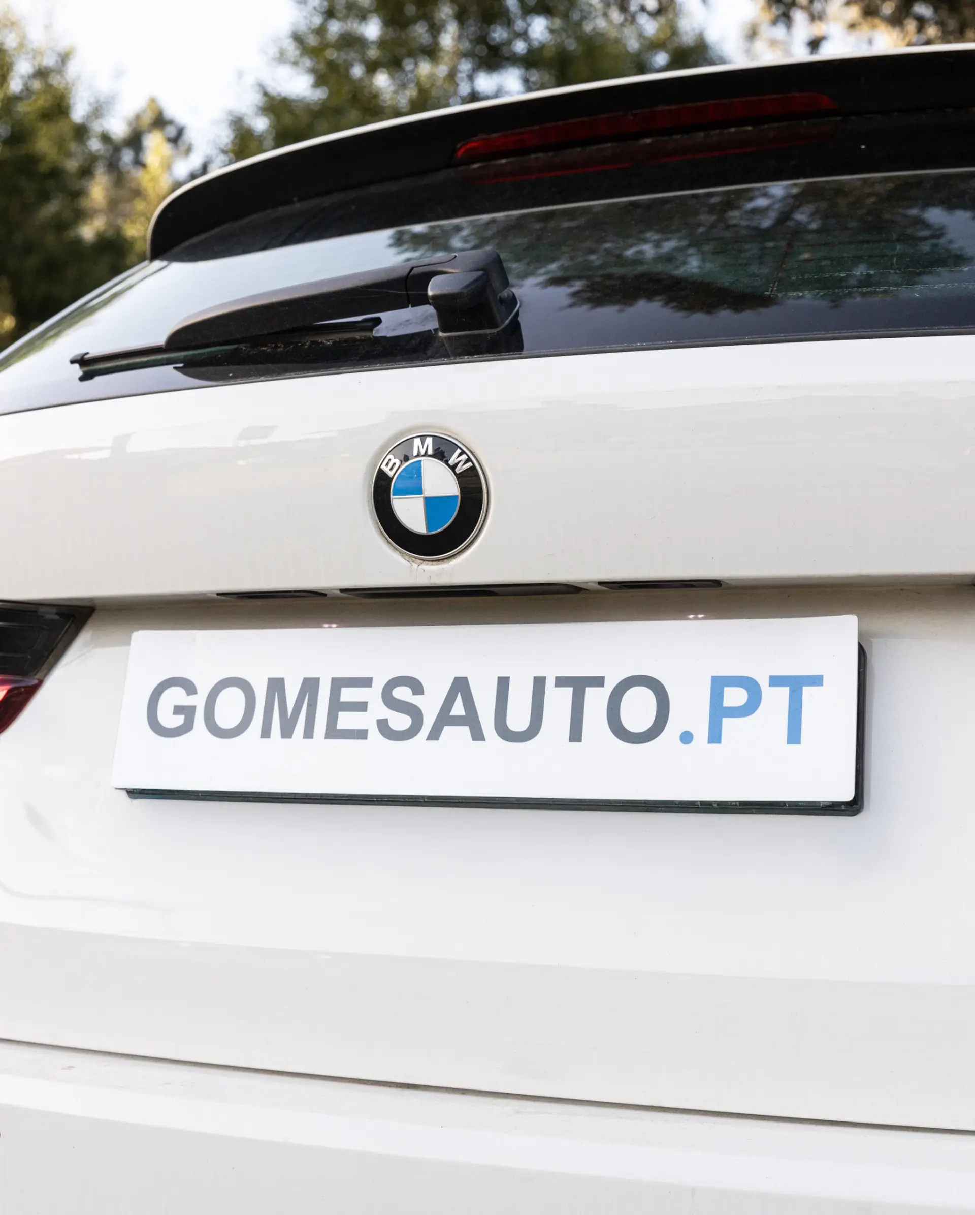 BMW 330 e Pack M Auto 32