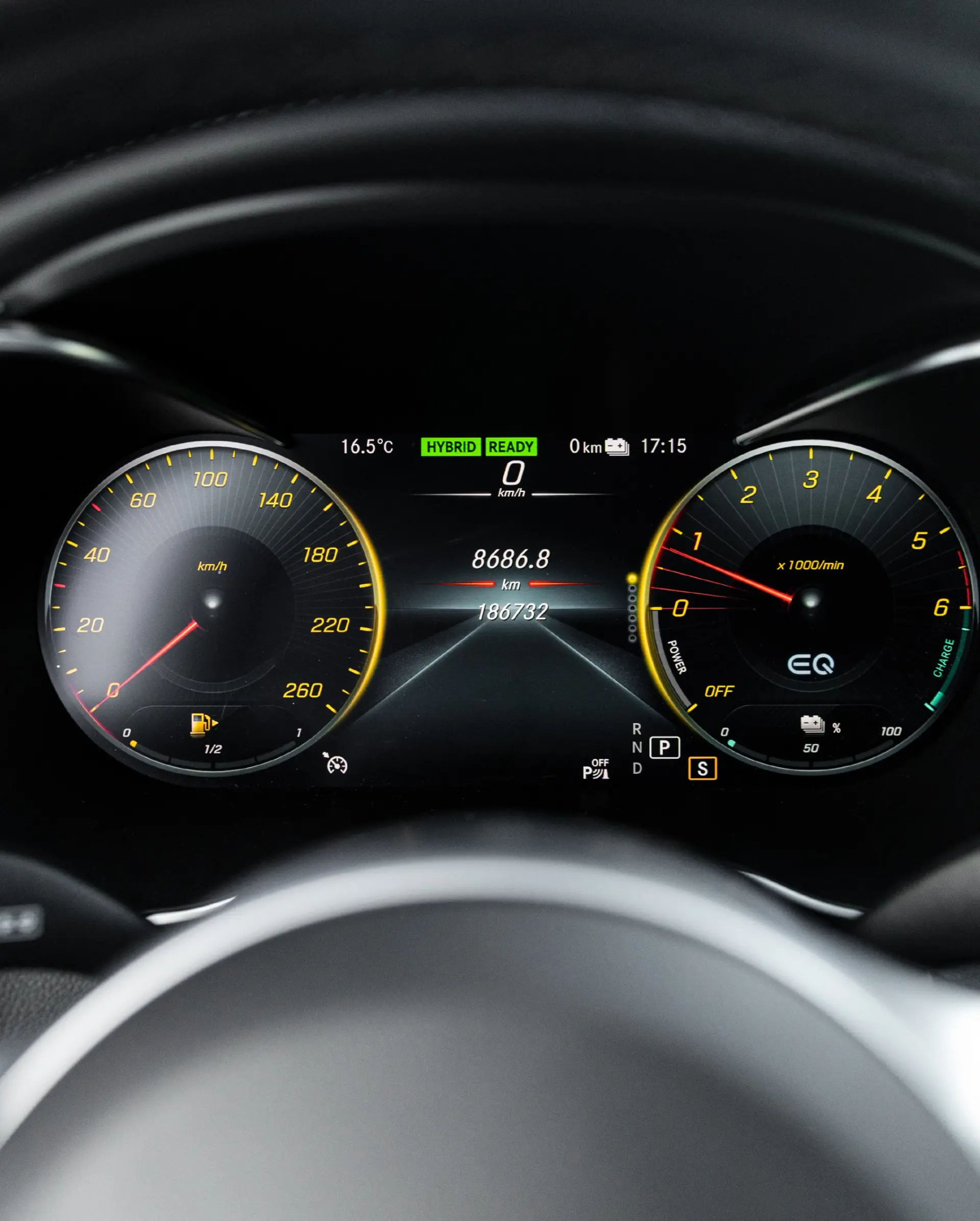 Mercedes-Benz C 300 e AMG Line 23