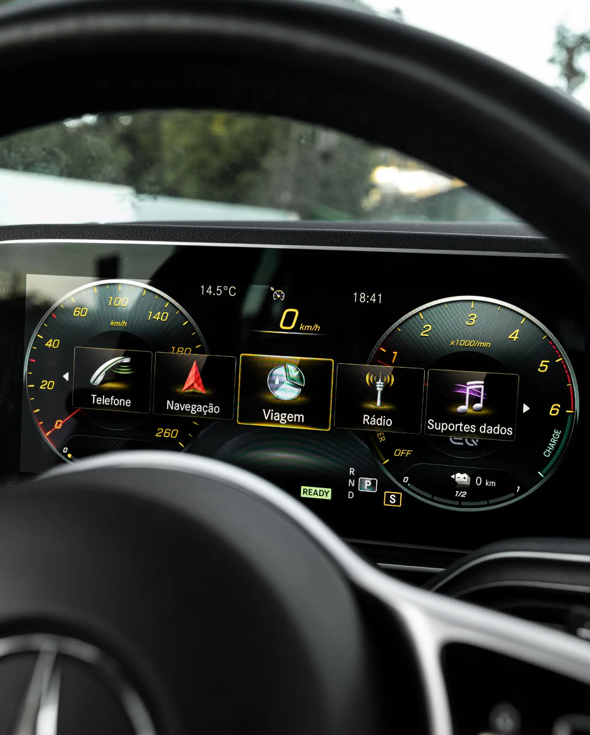 Mercedes-Benz GLE 350 de 4Matic 9G-TRONIC AMG Line 13