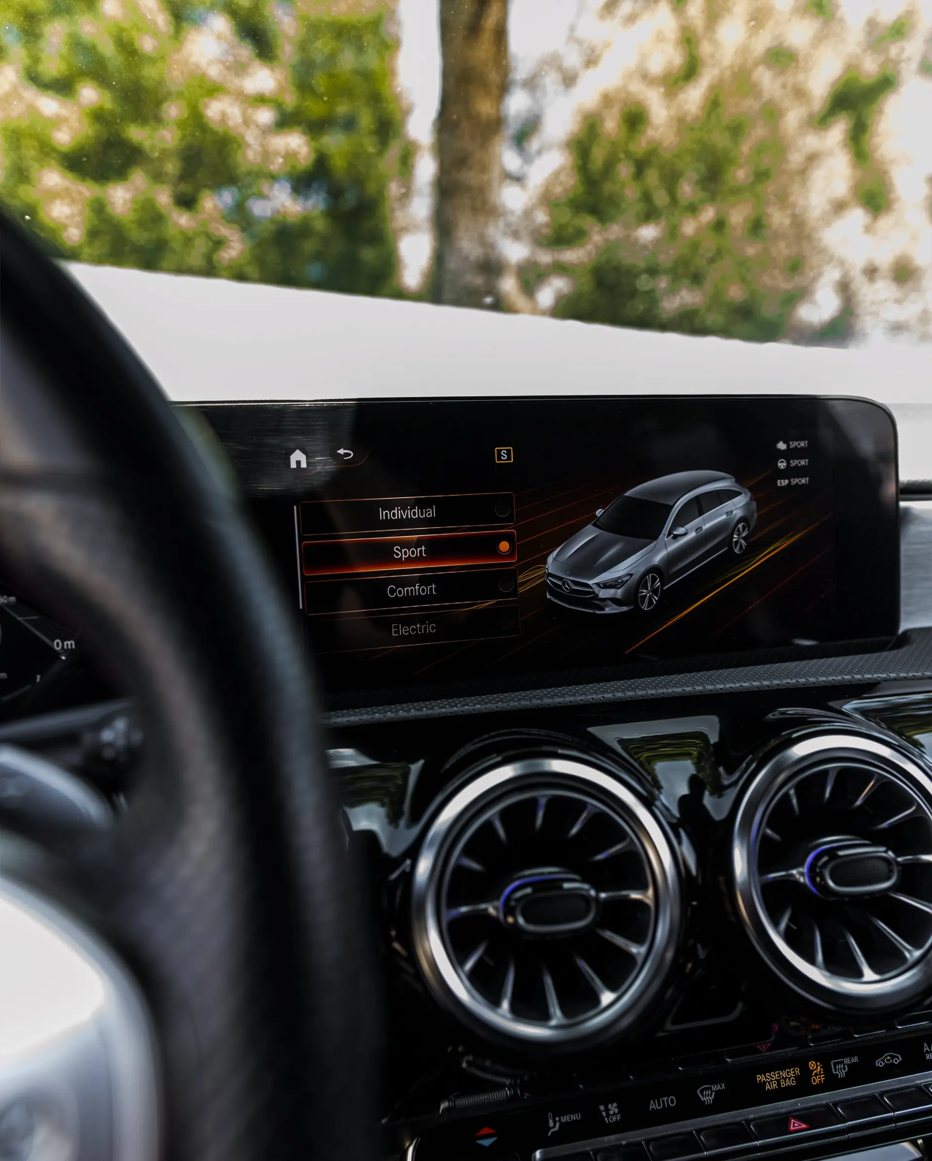 Mercedes-Benz CLA 250 e Shooting Brake AMG Line 21