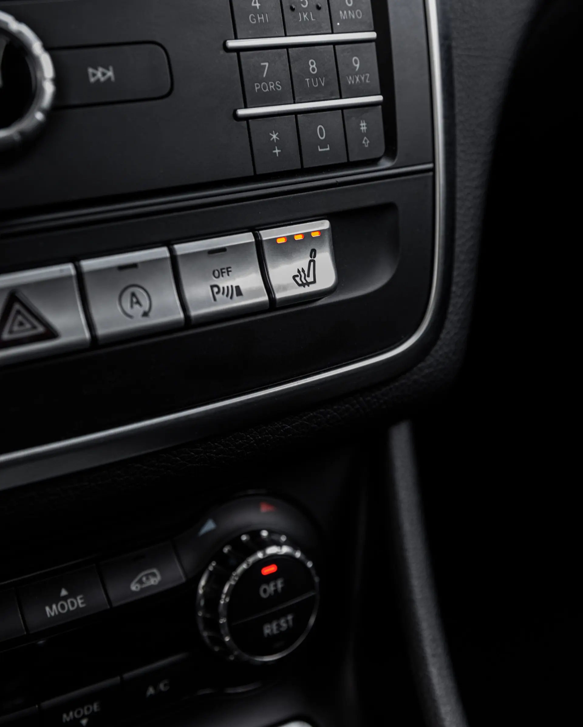 Mercedes-Benz CLA 45 AMG 4-Matic (2016-2018) 19