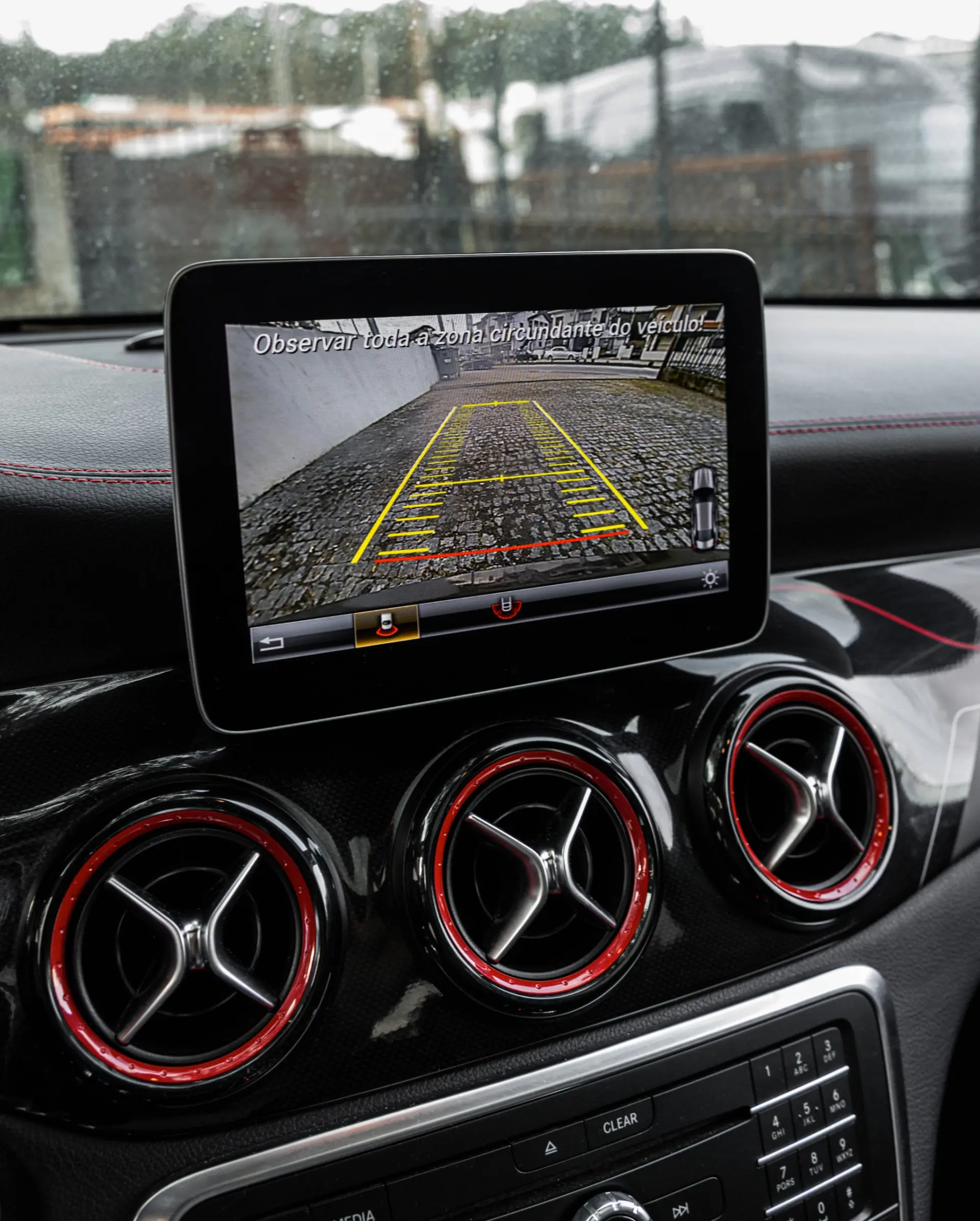 Mercedes-Benz CLA 45 AMG 4-Matic (2016-2018) 14