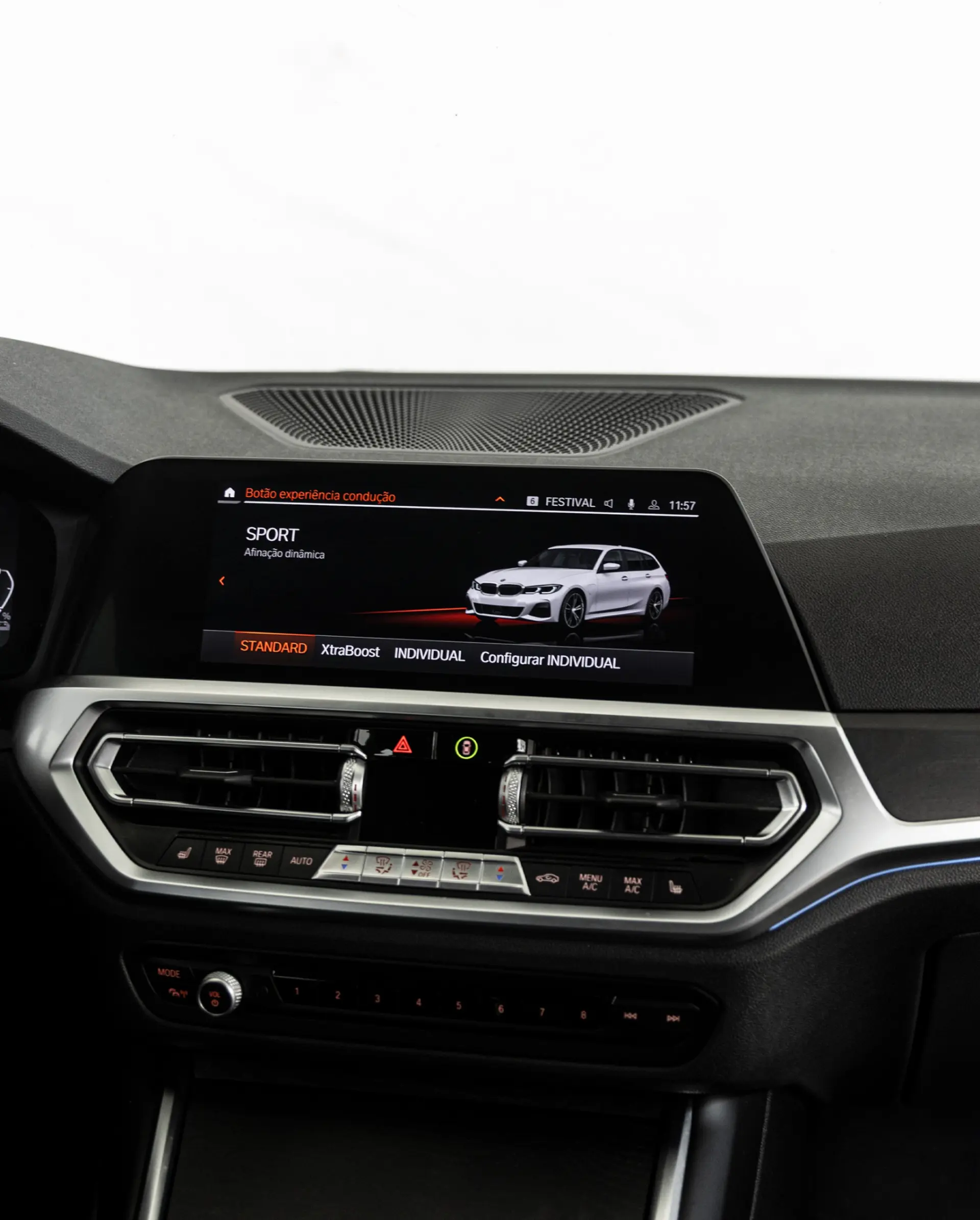 BMW 330 e Pack M Auto 13