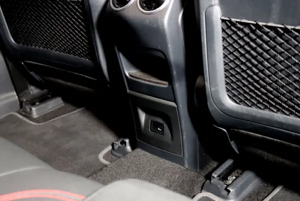 Mercedes-Benz EQA 250 AMG Line 26