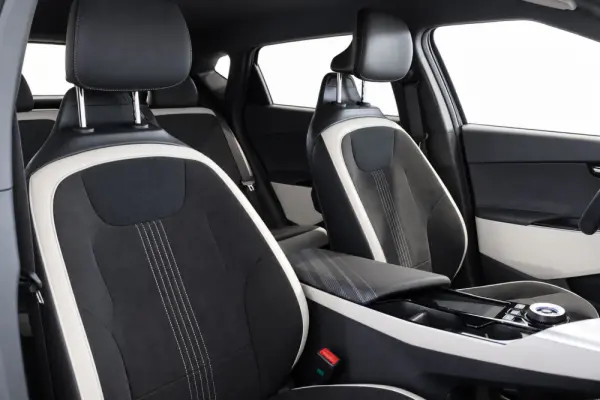 Kia EV6 58-kWh 9