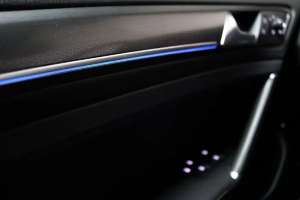 Volkswagen Golf GTE Plug-In Hybrid 12