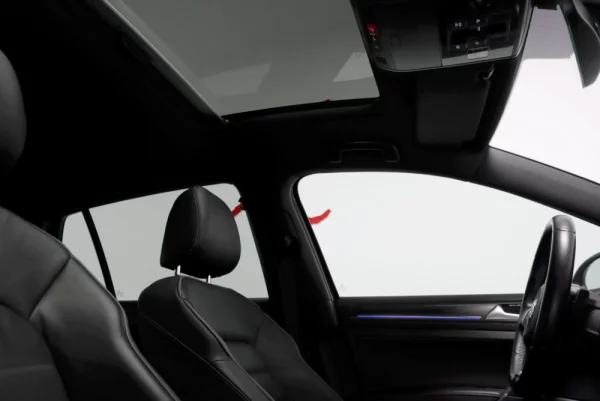 Volkswagen Golf GTE Plug-In Hybrid 14