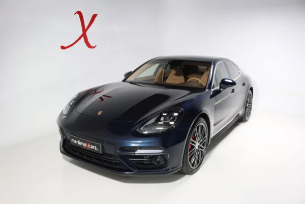 Porsche Panamera TURBO 2