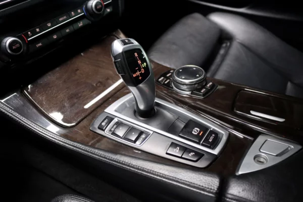 BMW 525 d Pack M Auto 22