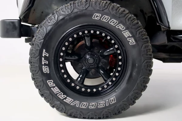 Land Rover Defender 90 METAL TOP 13