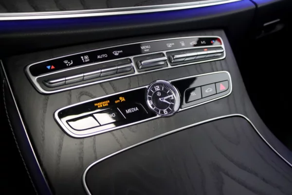 Mercedes-Benz CLS 220 d 9G-TRONIC AMG Line 27