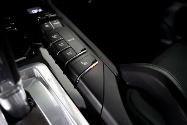 Porsche Cayenne S 16