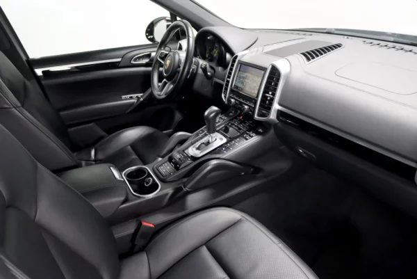 Porsche Cayenne S 19