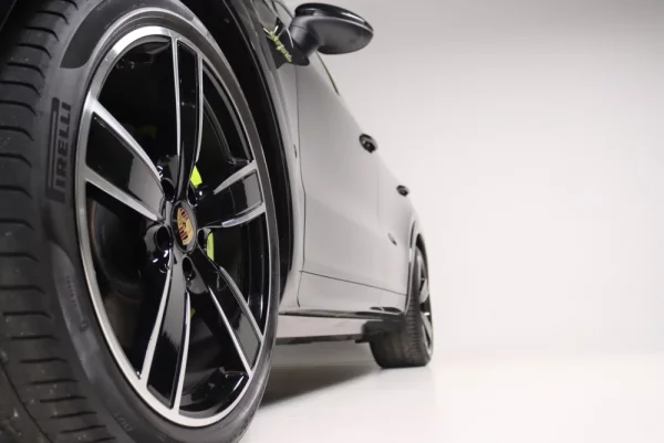 Porsche Cayenne Coupé E-Hybrid Platinum Edition 9