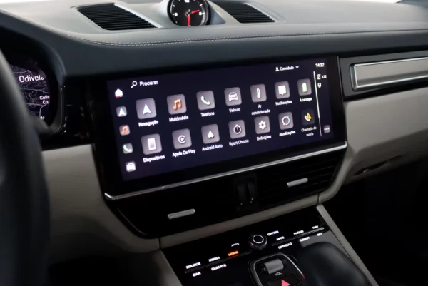 Porsche Cayenne Coupé E-Hybrid Platinum Edition 25