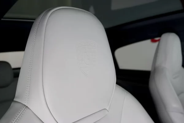 Porsche Cayenne Coupé E-Hybrid Platinum Edition 41