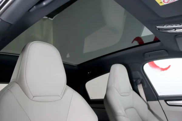 Porsche Cayenne Coupé E-Hybrid Platinum Edition 42