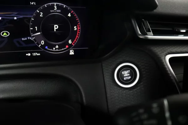 Land Rover Range Rover Velar 3.0d R-Dynamic 26