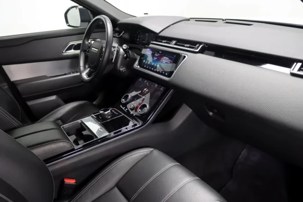 Land Rover Range Rover Velar 3.0d R-Dynamic 33