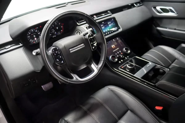 Land Rover Range Rover Velar 3.0d R-Dynamic 34