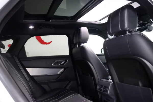 Land Rover Range Rover Velar 3.0d R-Dynamic 41