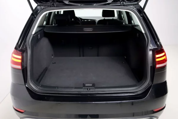 Volkswagen Golf Variant 1.6 TDi Comfortline 22