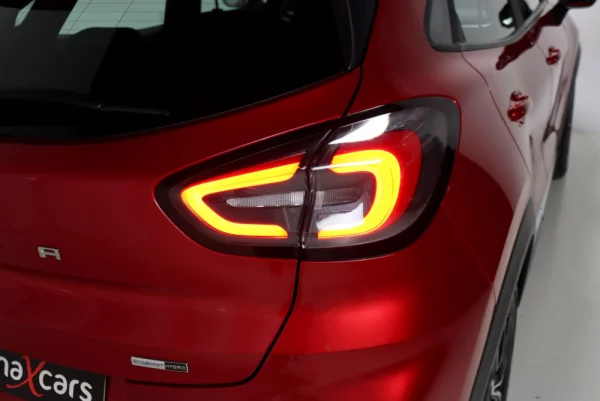 Ford Puma 1.0 EcoBoost Hybrid TITANIUM 9