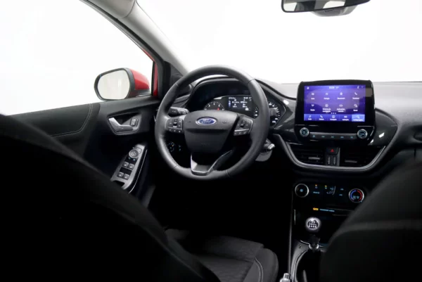 Ford Puma 1.0 EcoBoost Hybrid TITANIUM 31