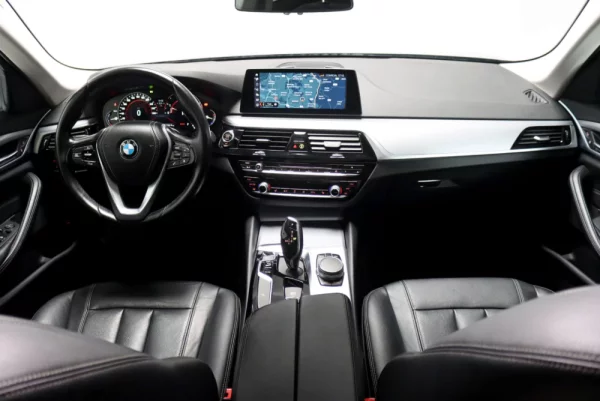 BMW 520 d Auto 28