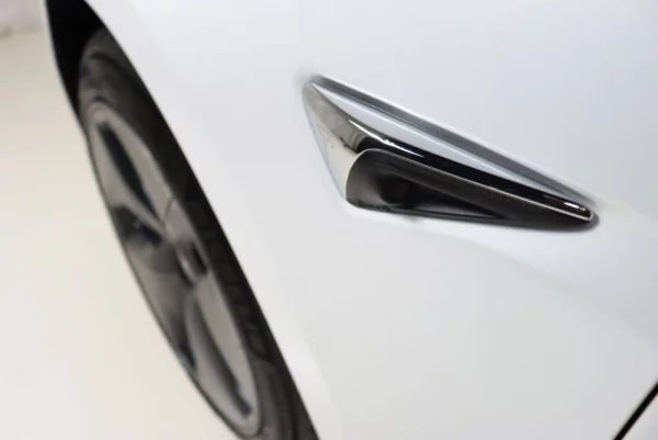 Tesla Model 3 Long-Range Dual Motor AWD 9