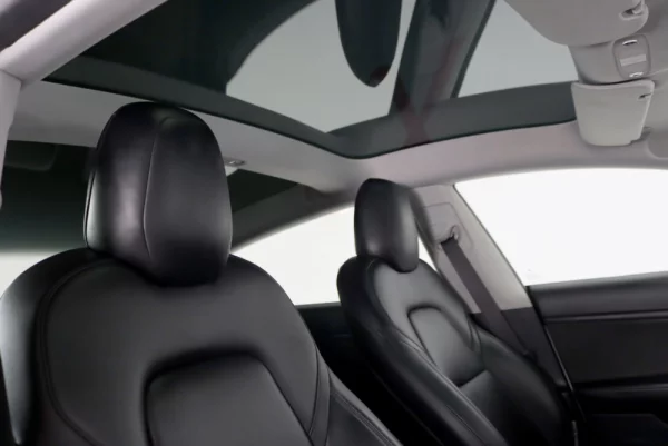 Tesla Model 3 Long-Range Dual Motor AWD 16