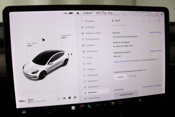 Tesla Model 3 Long-Range Dual Motor AWD 19