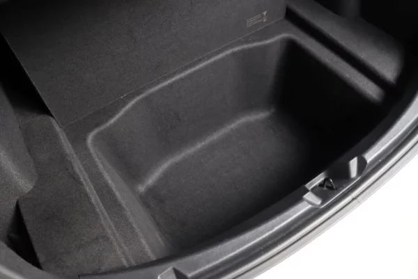Tesla Model 3 Long-Range Dual Motor AWD 29