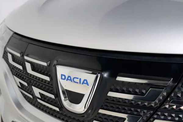 Dacia Spring Electric 45 Comfort Plus 6