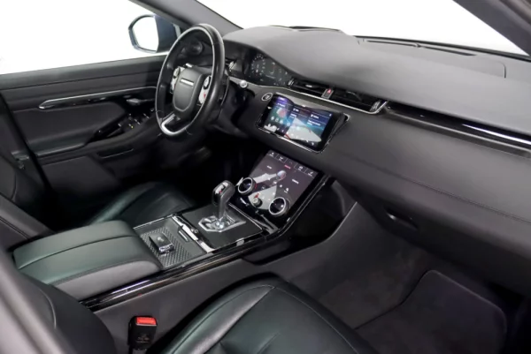 Land Rover Range Rover Evoque 2.0 D150 AWD R-Dynamic SE Auto 40