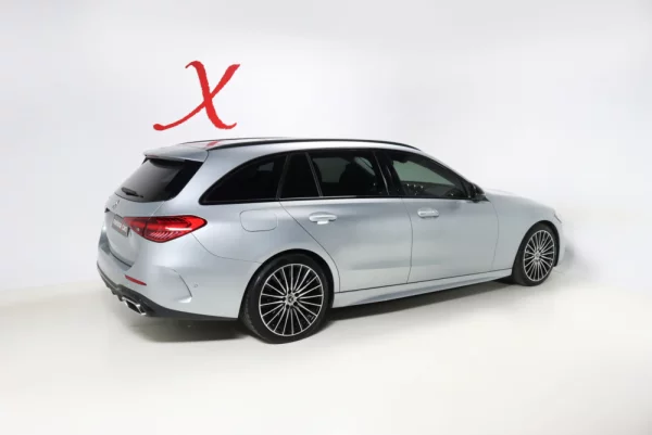 Mercedes-Benz C 300 d AMG Line 4