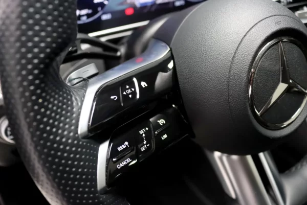 Mercedes-Benz C 300 d AMG Line 34
