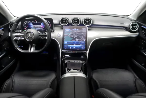 Mercedes-Benz C 300 d AMG Line 37