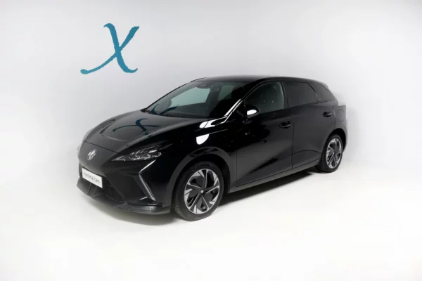 MG MG4 64 kWh Luxury 2