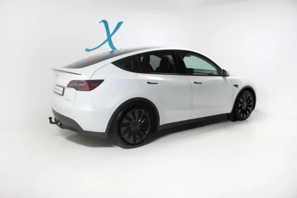Tesla Model Y Performance Dual Motor AWD 4