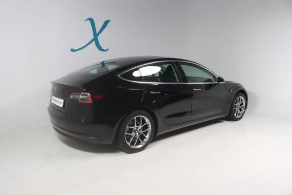 Tesla Model 3 Standard Range Plus RWD 15