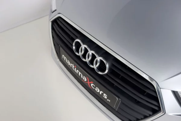 Audi A3 Sportback 1.6 TDi S-line S tronic 5