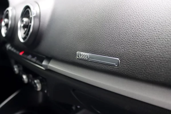 Audi A3 Sportback 1.6 TDi S-line S tronic 14