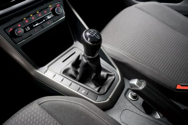 Volkswagen Polo 1.6 TDI Comfortline 13