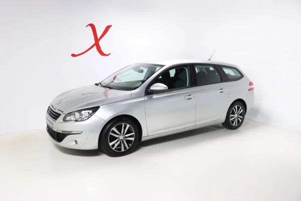 Peugeot 308 1.6 BlueHDi Style 2